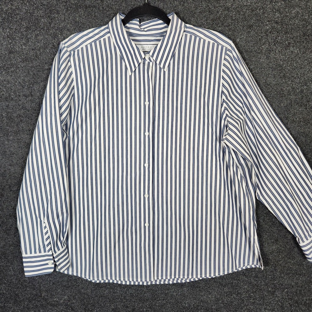 Foxcroft Women 18P Blue White Striped Button Up Shirt Wrinkle Free Corporatecore